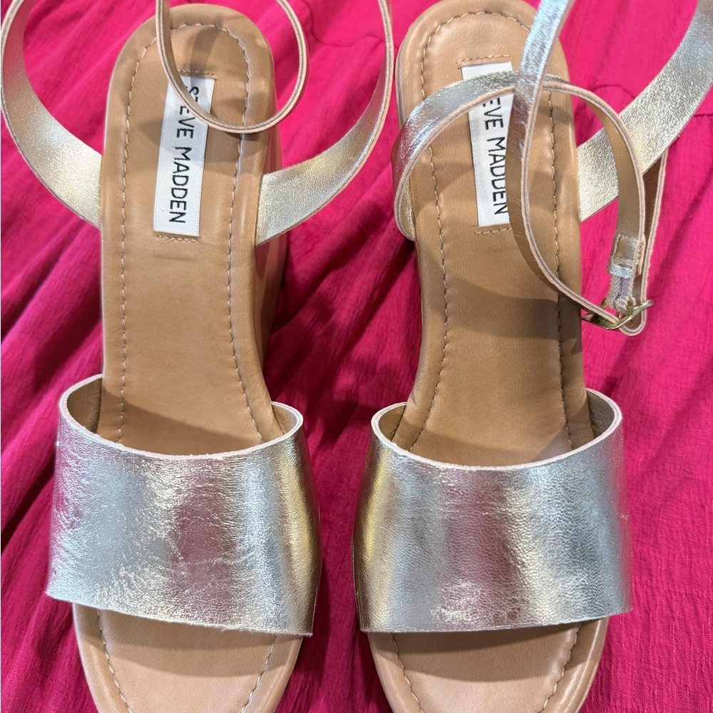 Steve Madden Metallic Silver Sandals